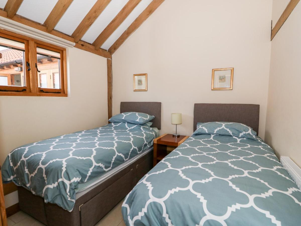 5D Hideways Villa Hunstanton Exterior photo